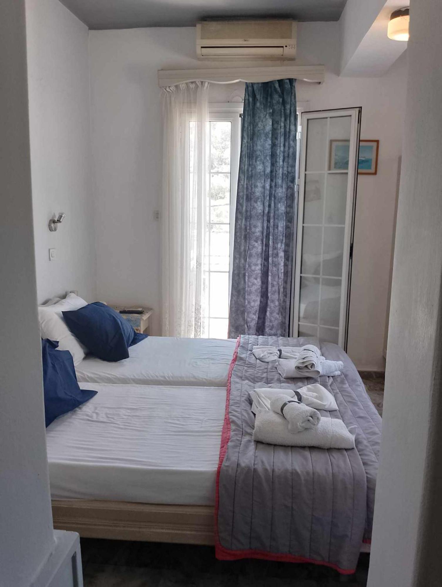 Cleios Rooms And Studios, Kalymnos 85200 Panormos  エクステリア 写真