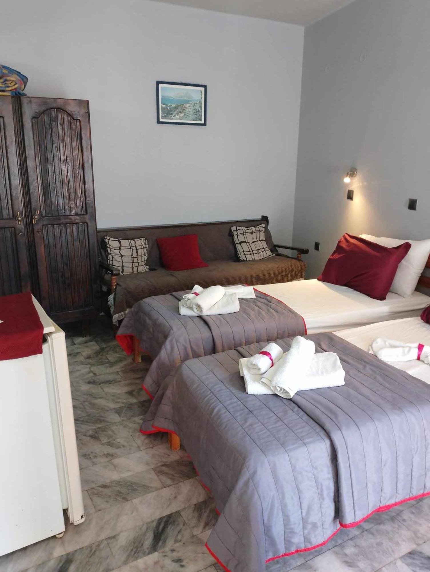 Cleios Rooms And Studios, Kalymnos 85200 Panormos  エクステリア 写真